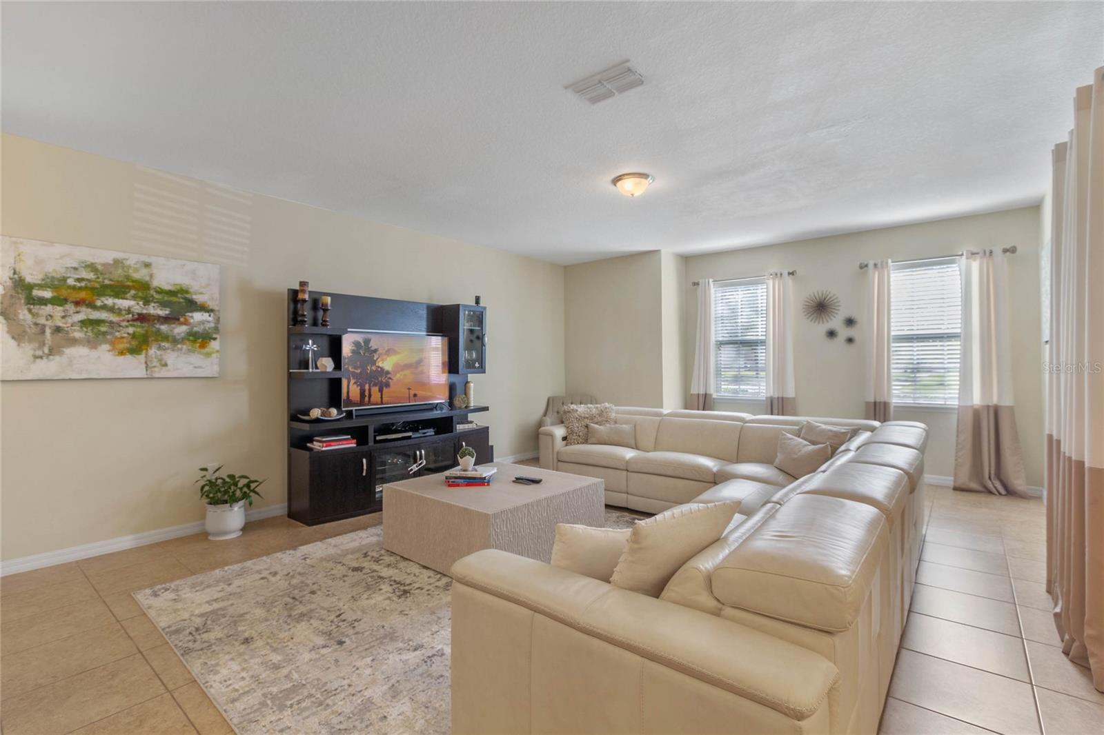 Image 4 of 15 For 15184 Avenue Of The Arbors