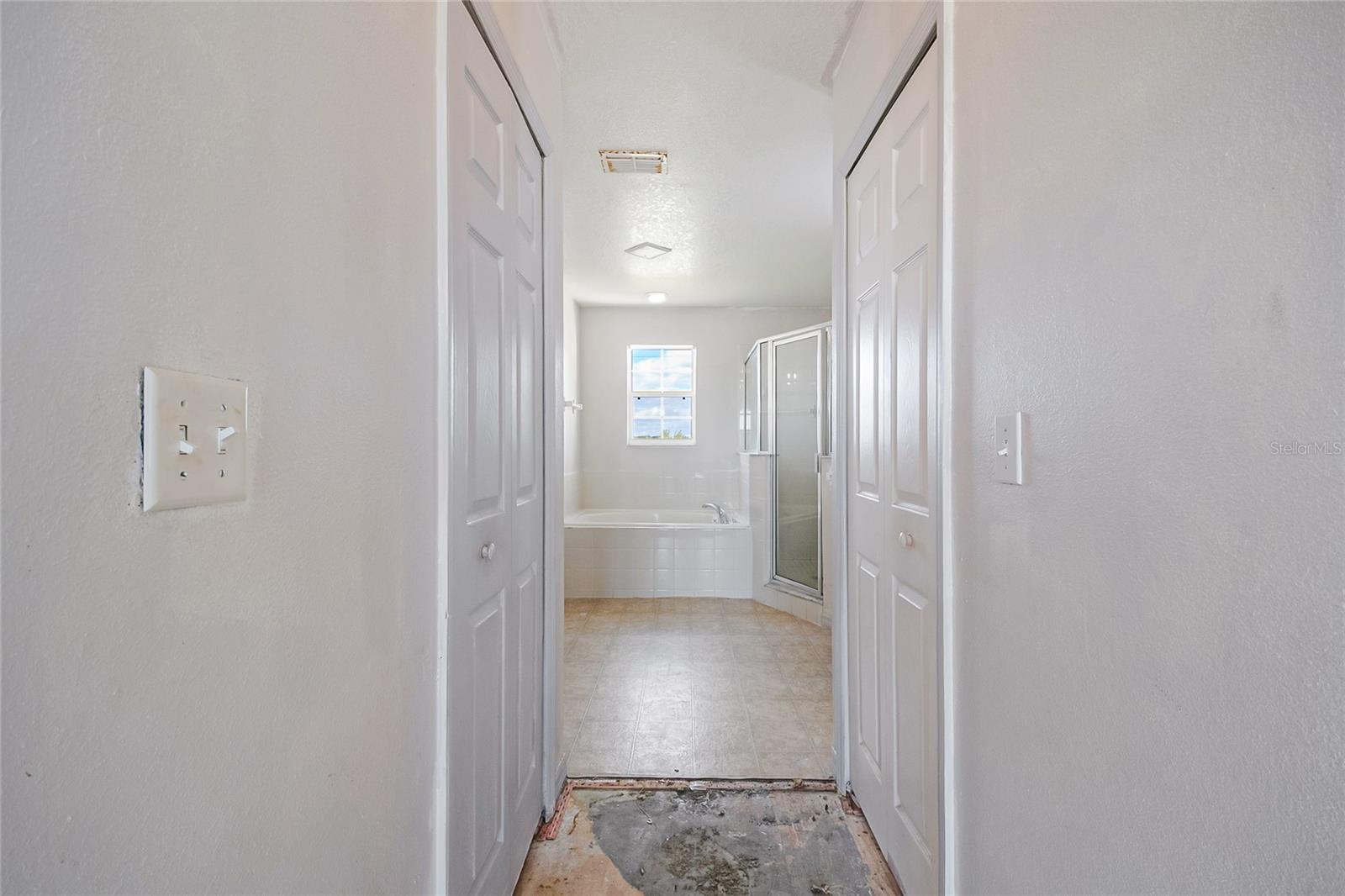 Image 33 of 54 For 161 Cimarron Lane