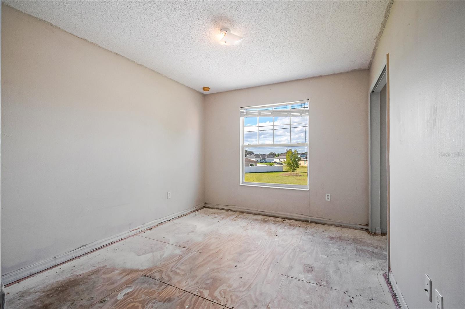 Image 45 of 54 For 161 Cimarron Lane