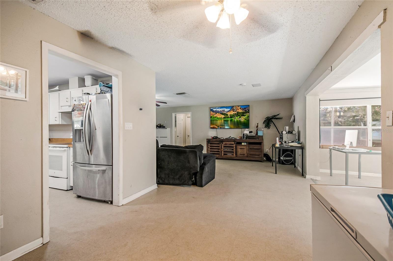 Image 10 of 30 For 2600 Pembrook Drive