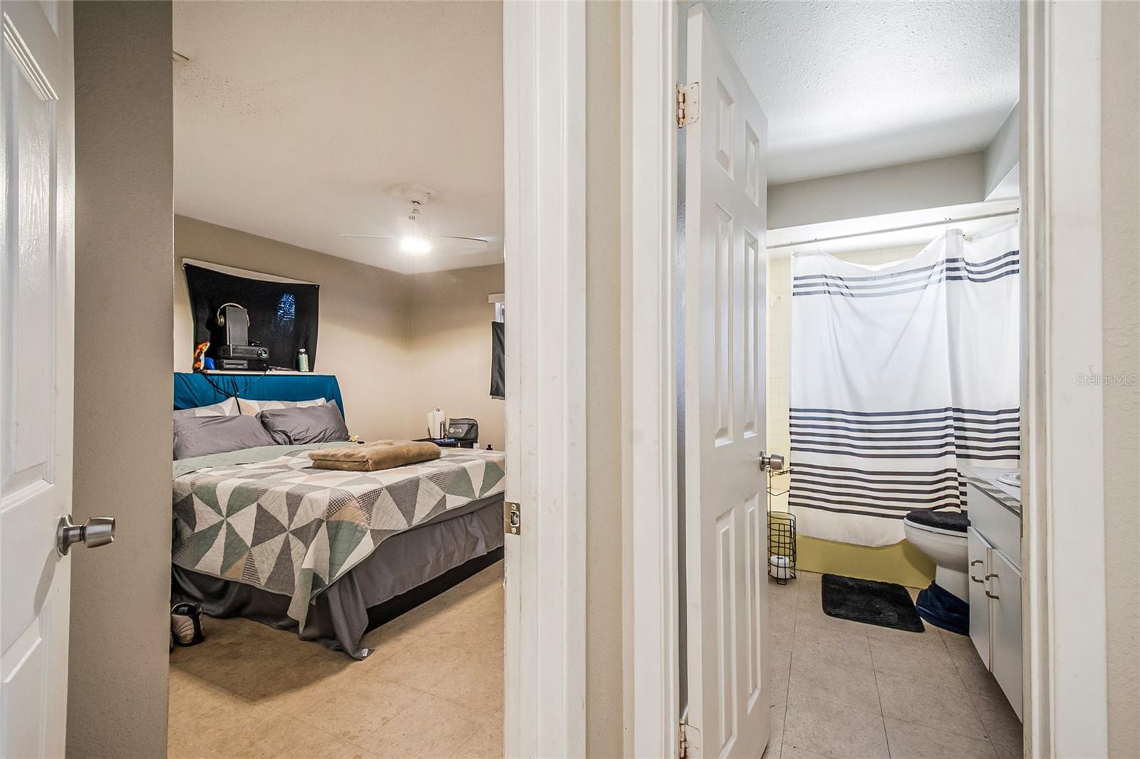 Image 18 of 30 For 2600 Pembrook Drive