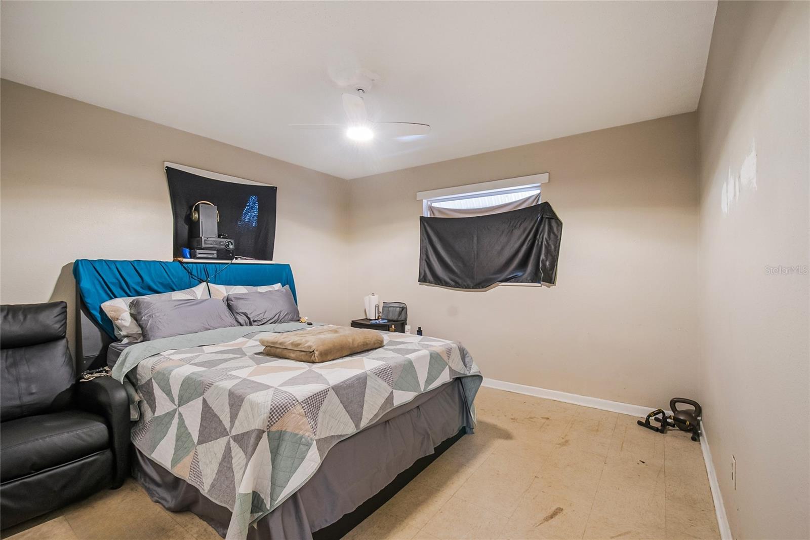 Image 19 of 30 For 2600 Pembrook Drive