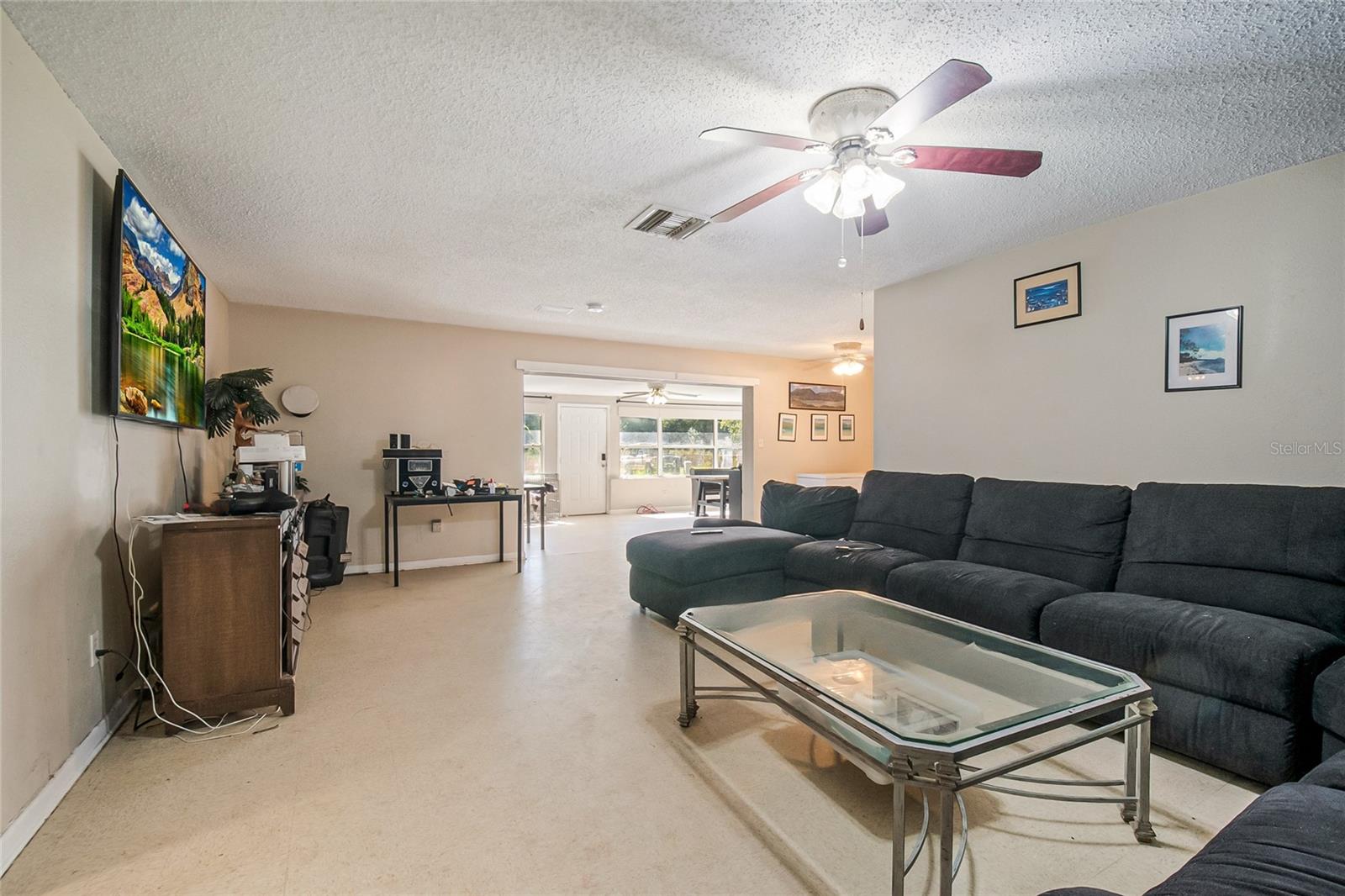 Image 6 of 30 For 2600 Pembrook Drive