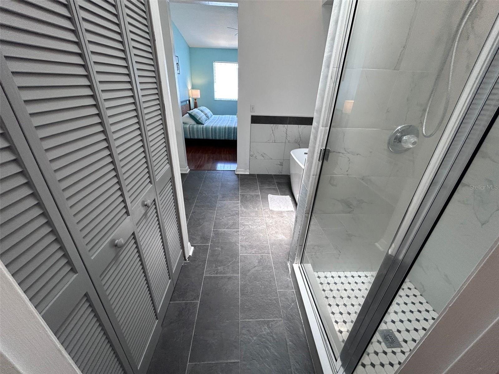 Image 24 of 30 For 150 Coco Plum Drive A