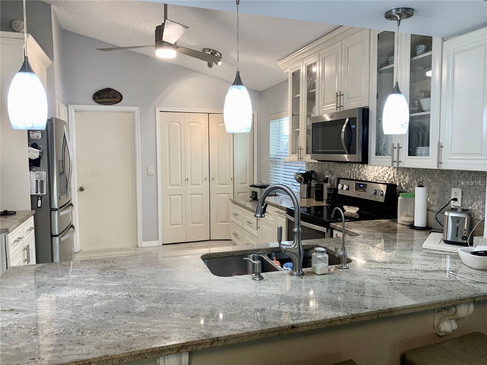 Image 19 of 33 For 8553 Manassas Road