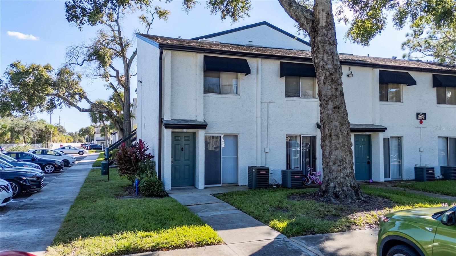 Image 3 of 23 For 4223 Semoran Boulevard 7