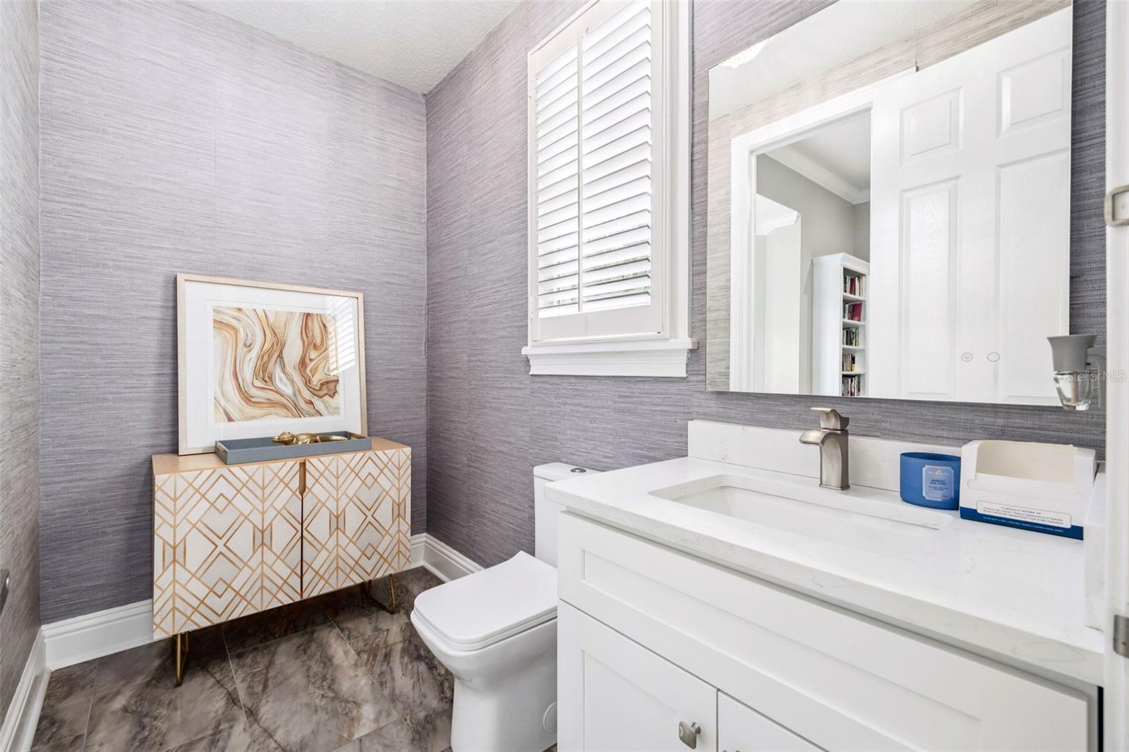 Listing photo id 19 for 502 Golfpark Drive