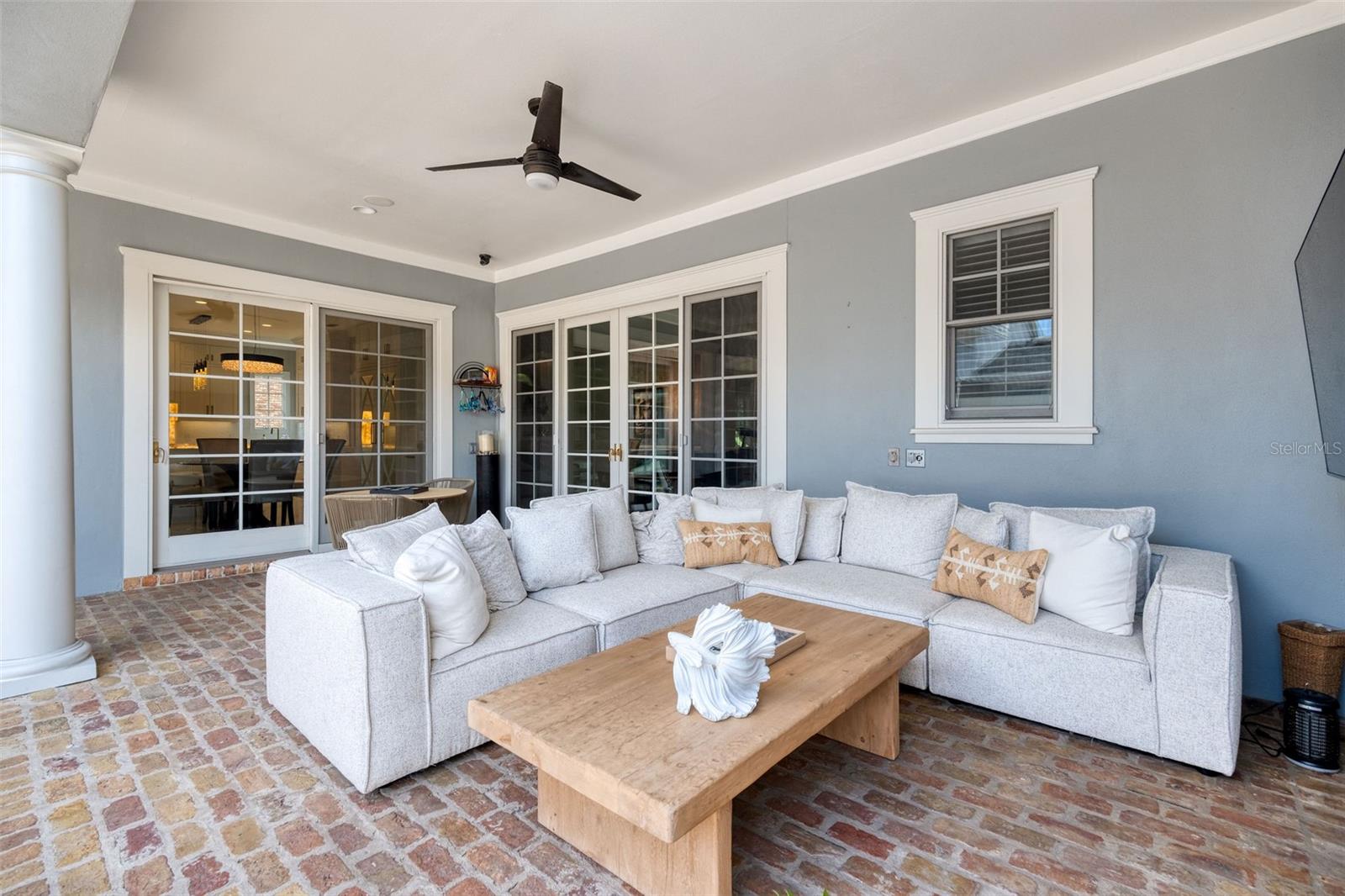 Listing photo id 46 for 502 Golfpark Drive