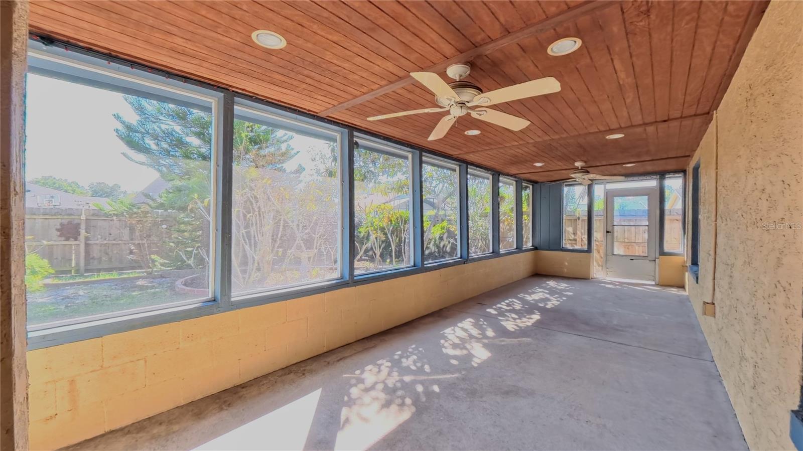 Image 14 of 18 For 1462 La Paloma Circle