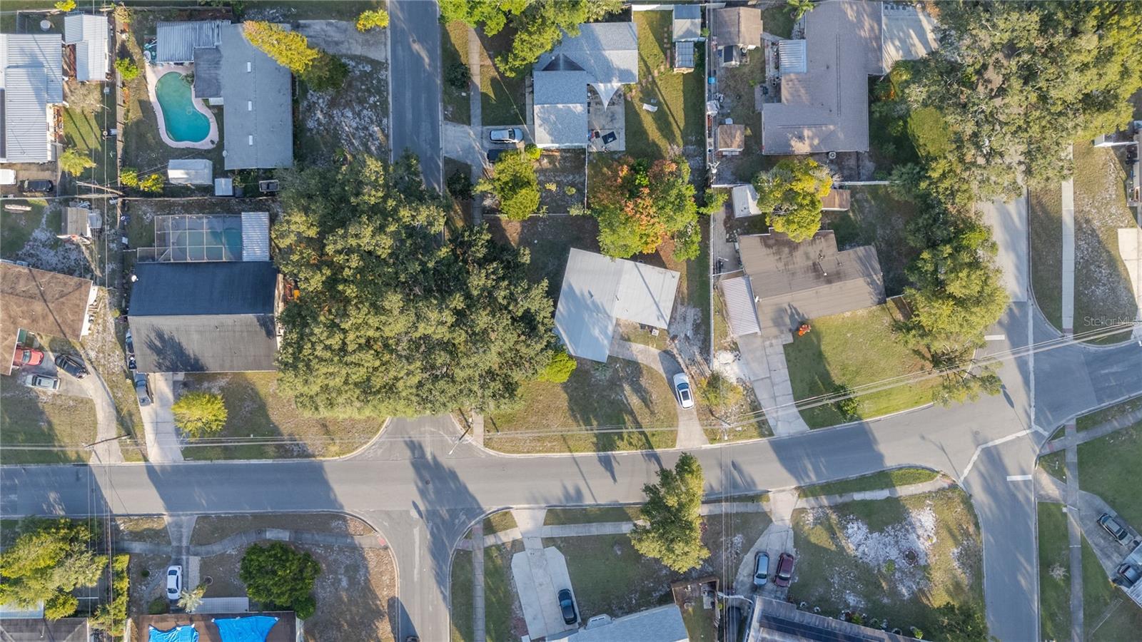 Image 24 of 27 For 409 Alder Avenue