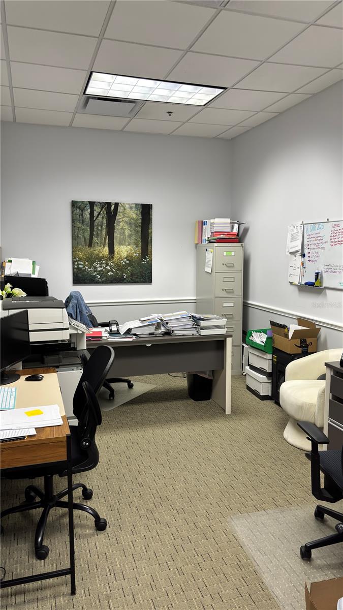 Image 3 of 4 For 10967 Lake Underhill Road 112