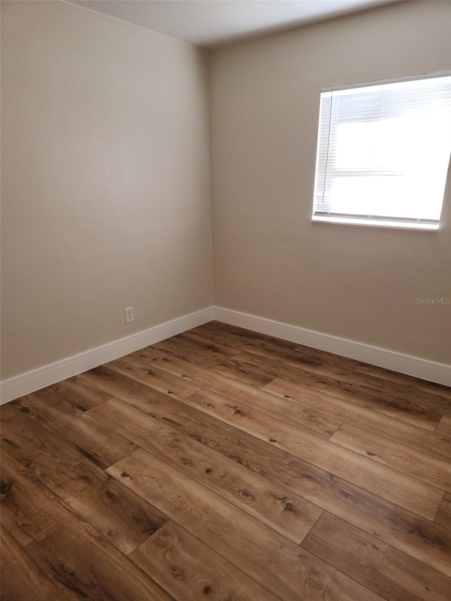 Image 6 of 10 For 7212 Mandarin Drive