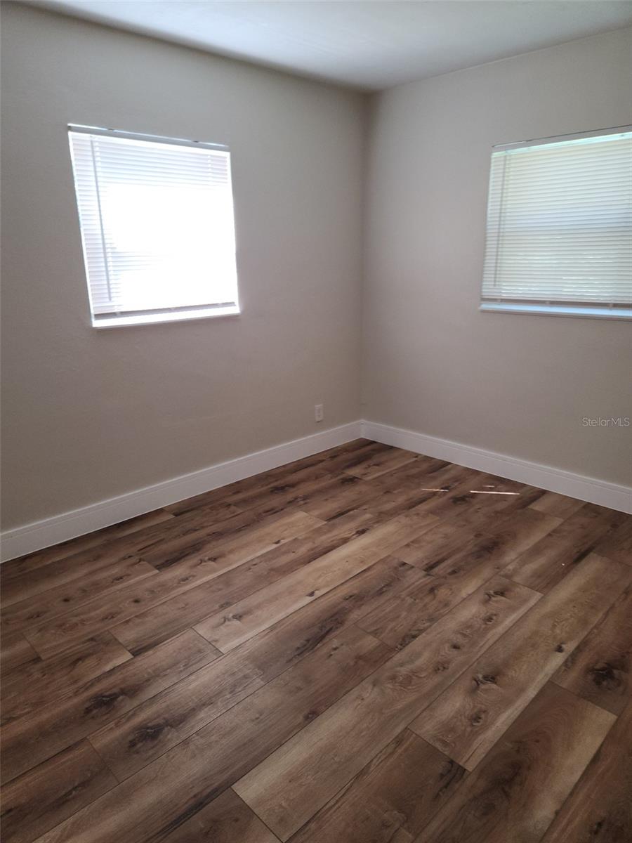 Image 7 of 10 For 7212 Mandarin Drive