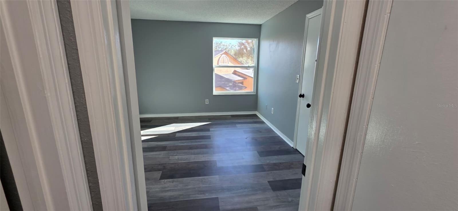 Image 11 of 19 For 4536 Commander Drive 1538