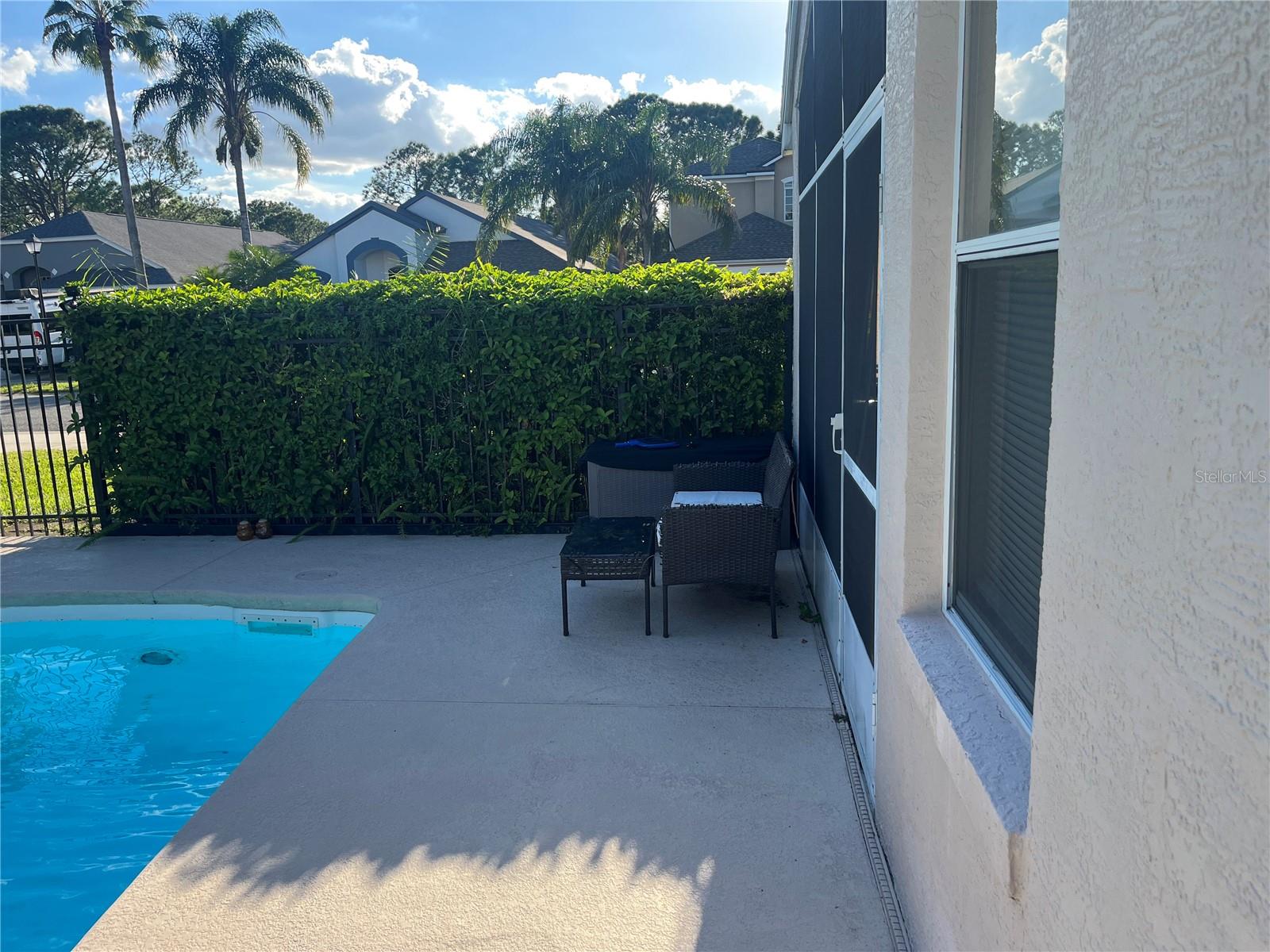 Listing photo id 12 for 2701 Crane Trace Circle