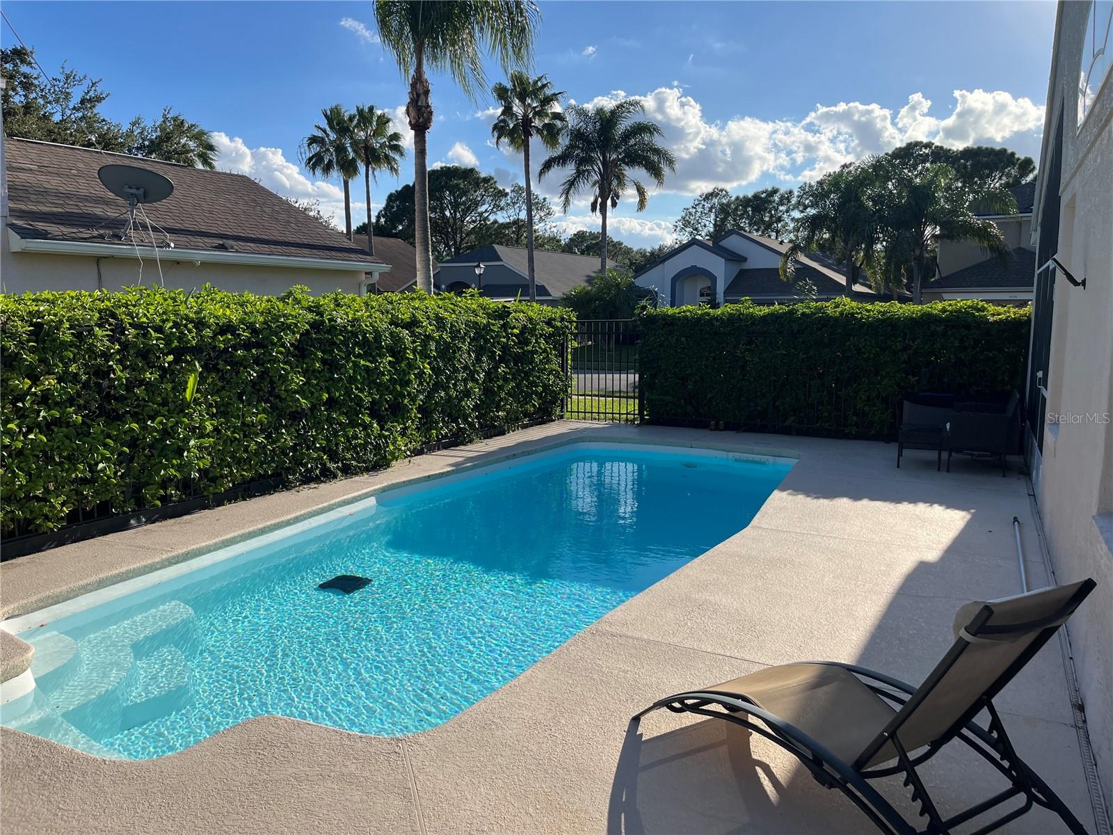 Listing photo id 14 for 2701 Crane Trace Circle