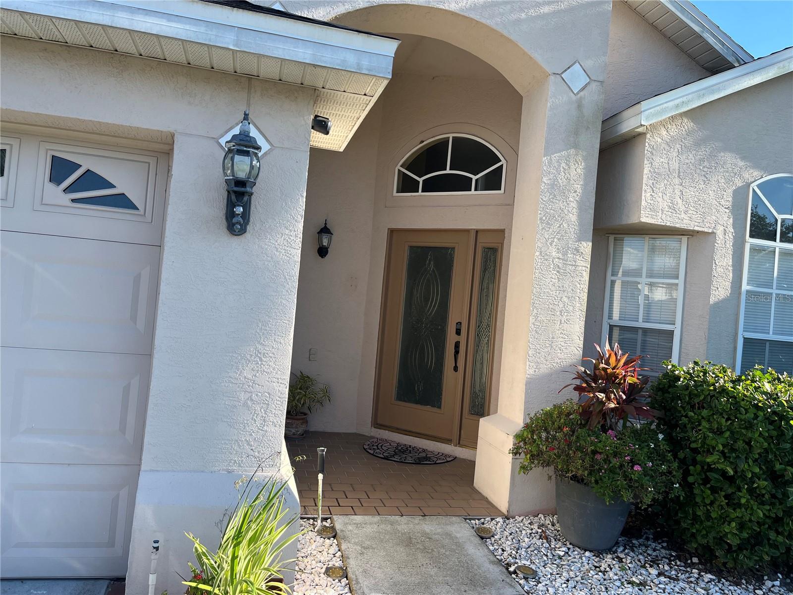 Listing photo id 3 for 2701 Crane Trace Circle