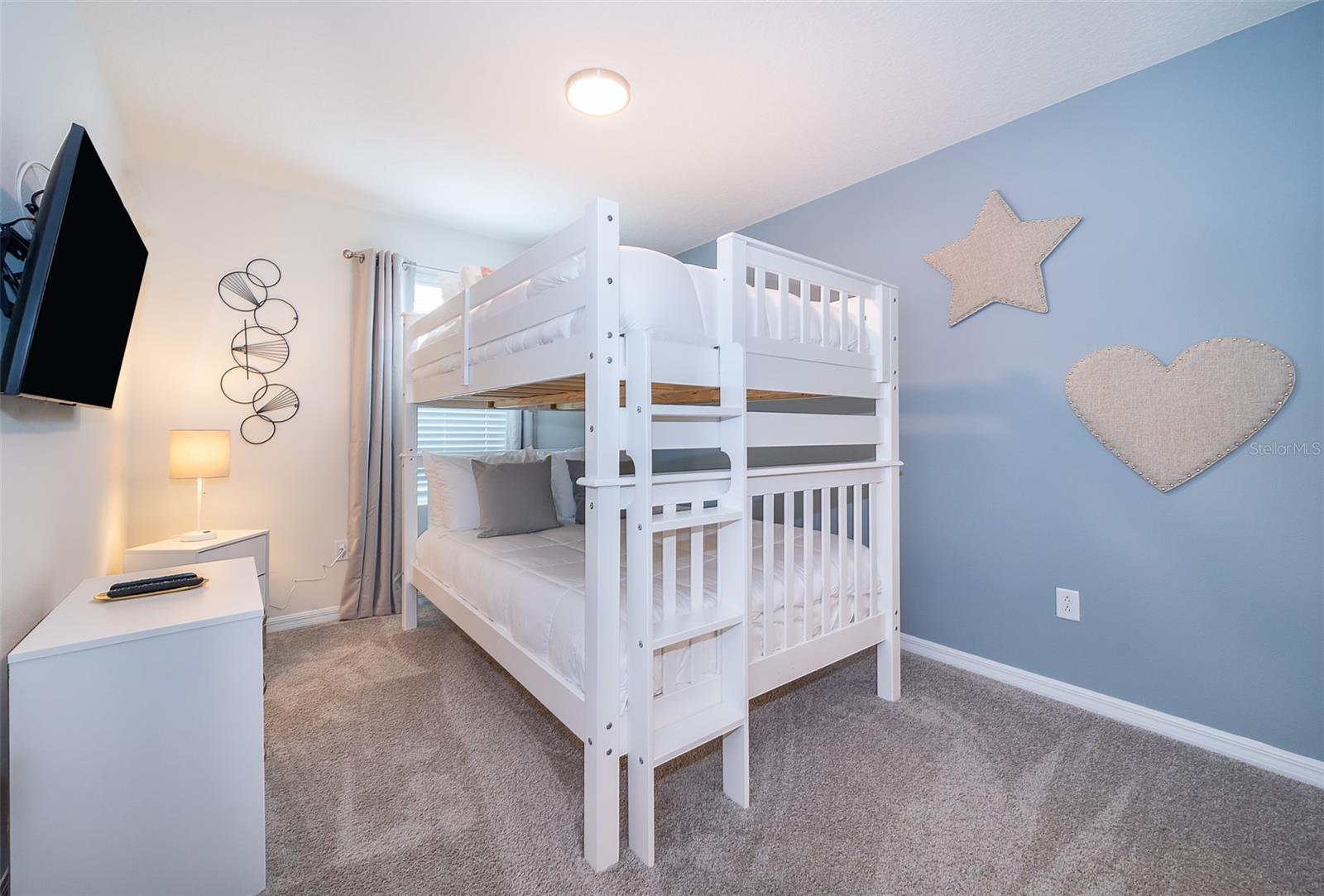 Image 12 of 23 For 1812 Tropical Palms Circle