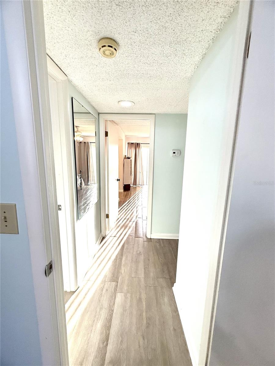 Image 23 of 42 For 227 La Casa  227