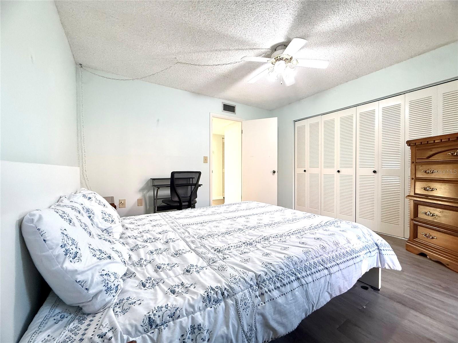 Image 24 of 42 For 227 La Casa  227