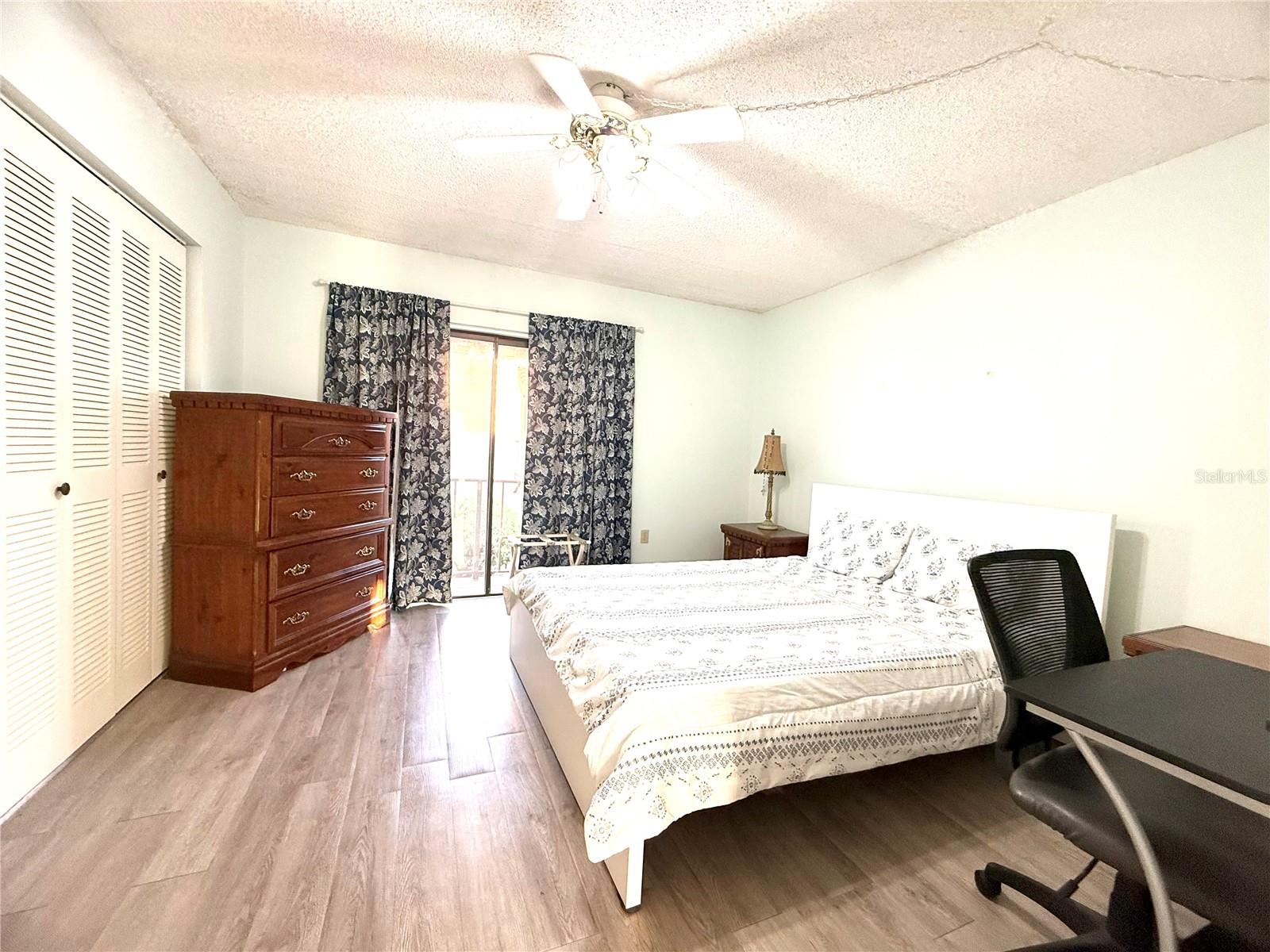 Image 25 of 42 For 227 La Casa  227