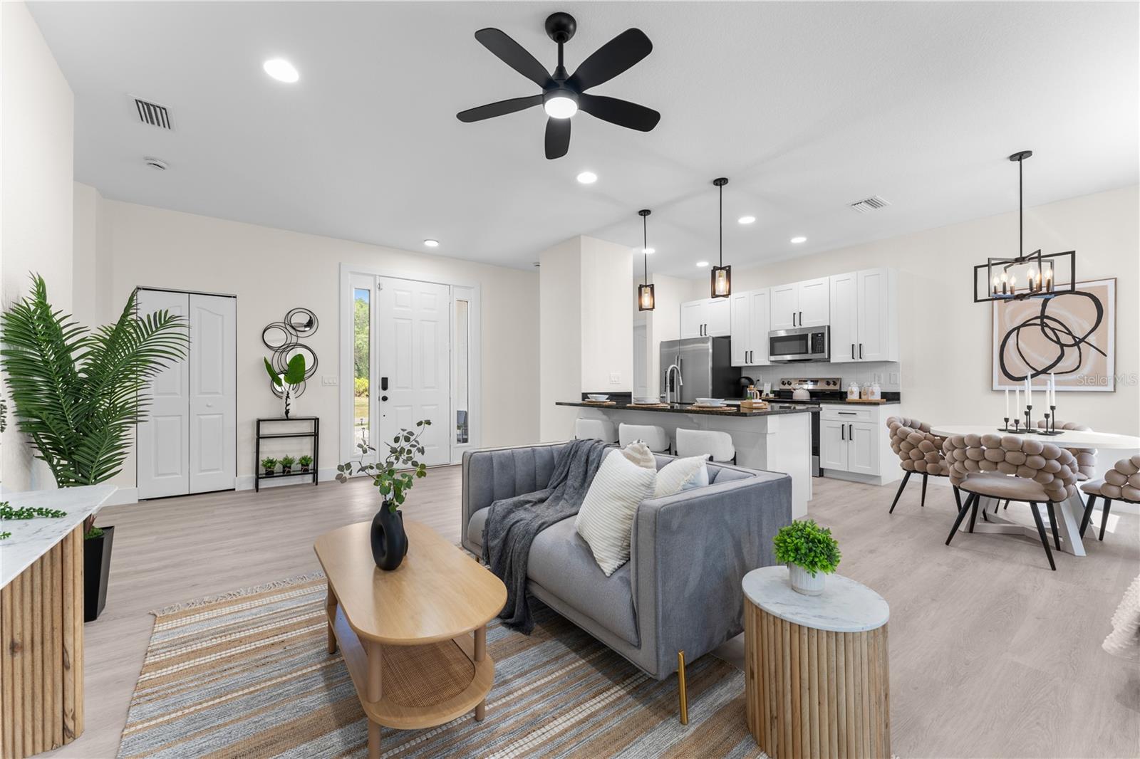 Image 3 of 47 For 2503 Dumont Lane