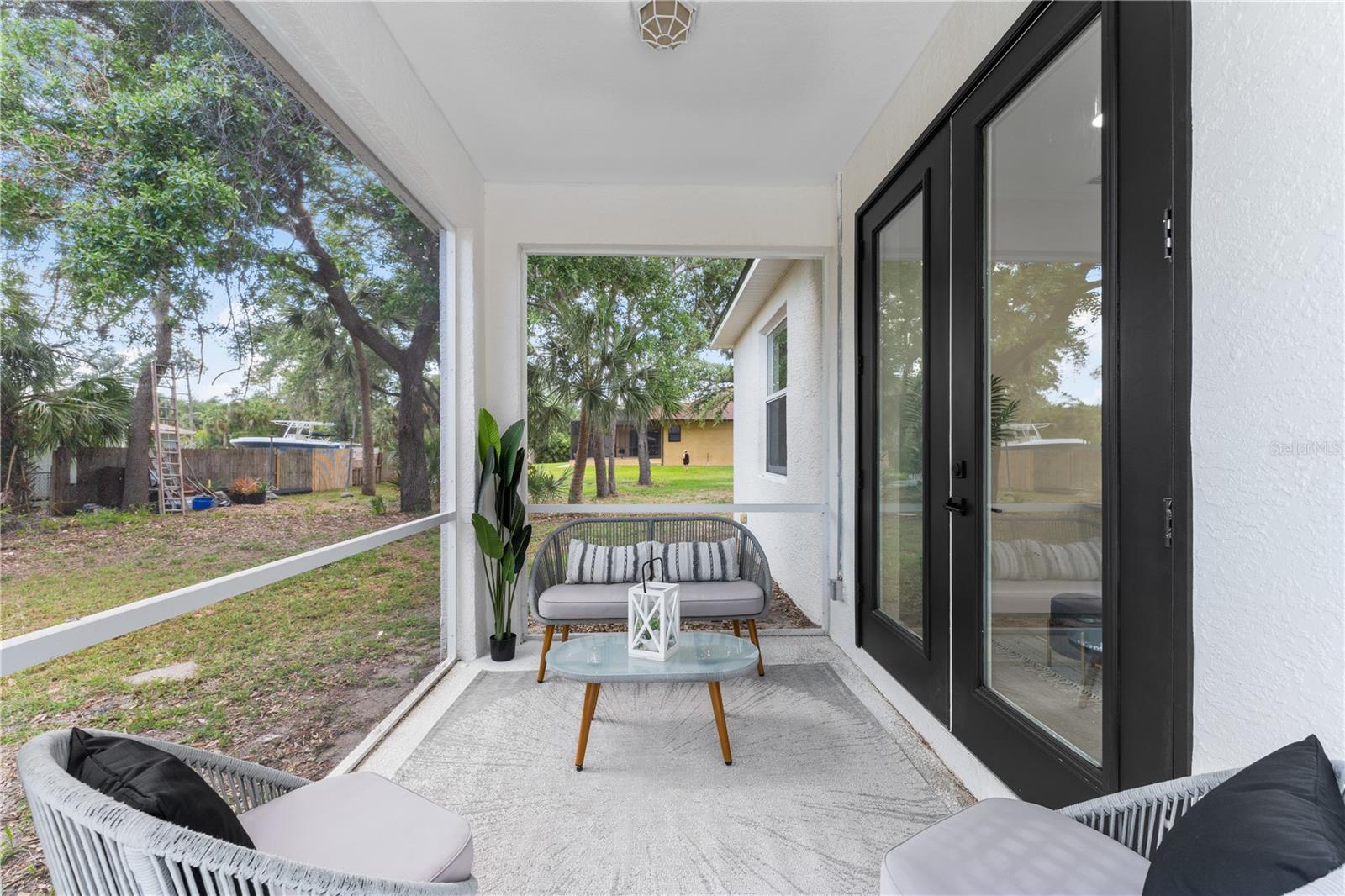 Image 36 of 47 For 2503 Dumont Lane