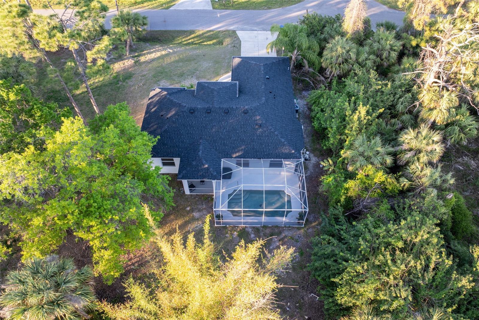 Image 44 of 47 For 2503 Dumont Lane