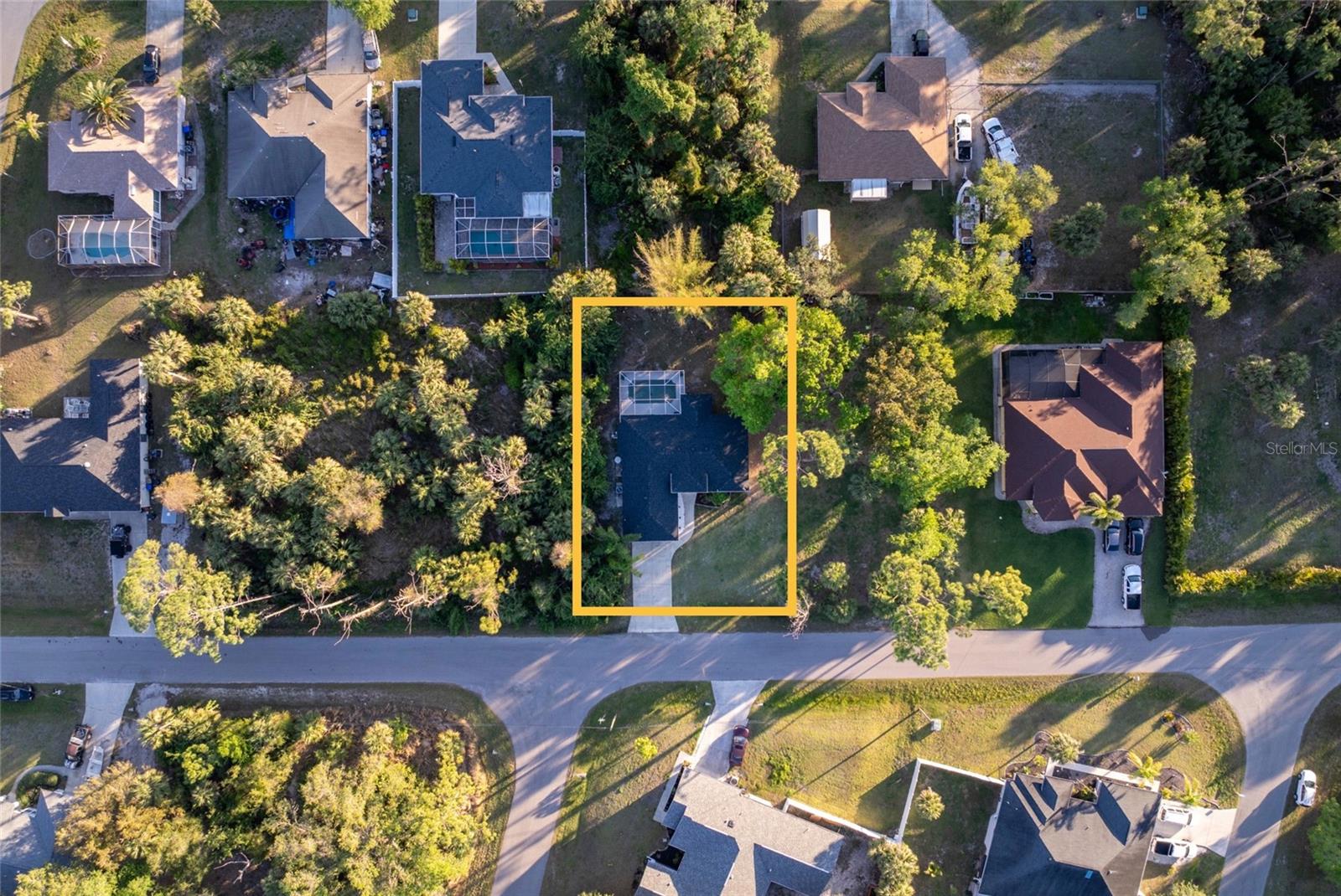 Image 46 of 47 For 2503 Dumont Lane