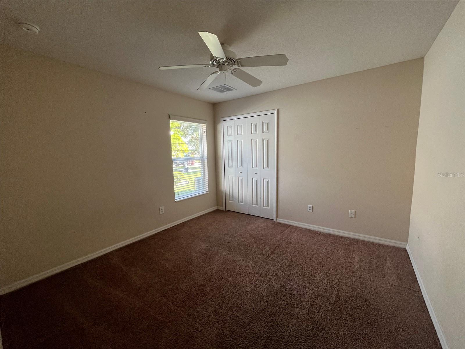 Image 18 of 29 For 946 Seneca Trail