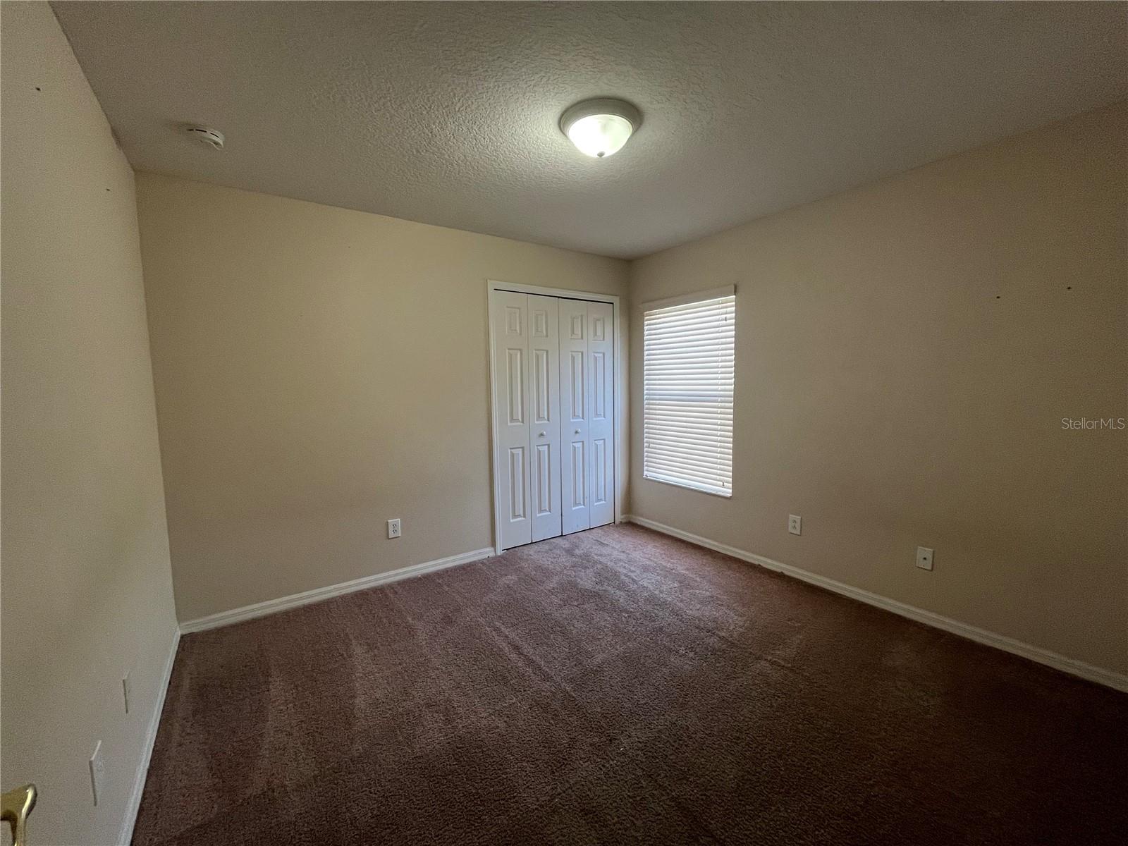 Image 20 of 29 For 946 Seneca Trail