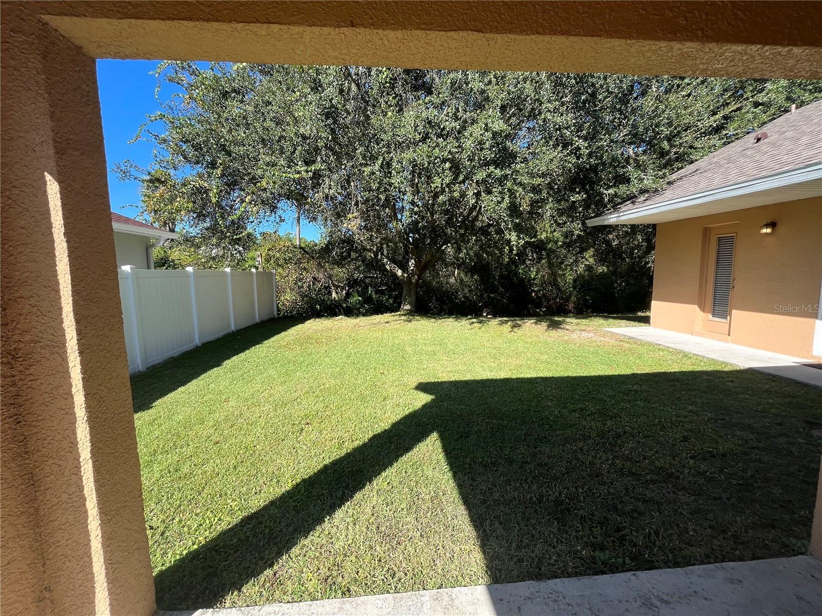 Image 26 of 29 For 946 Seneca Trail