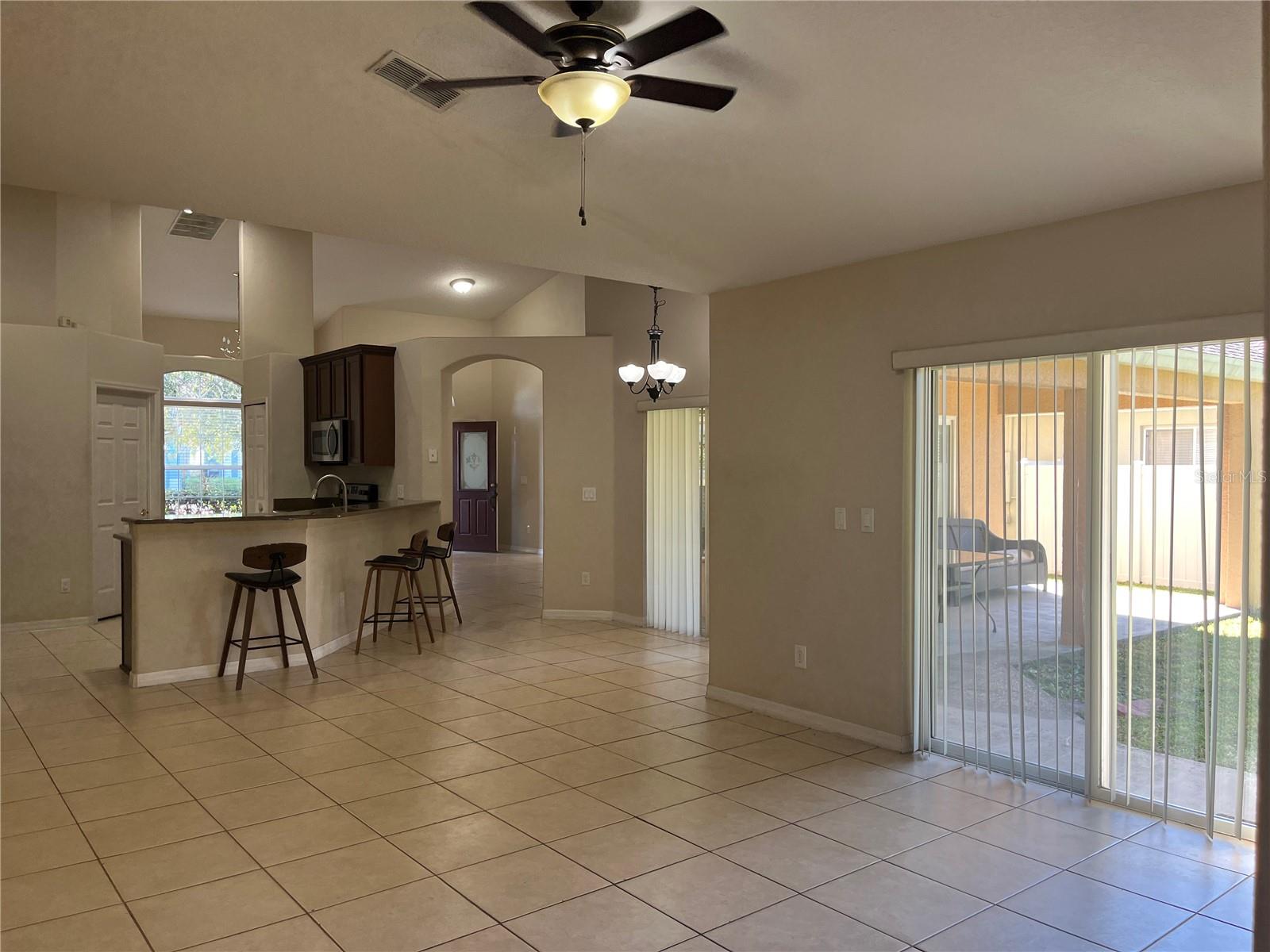 Image 3 of 29 For 946 Seneca Trail