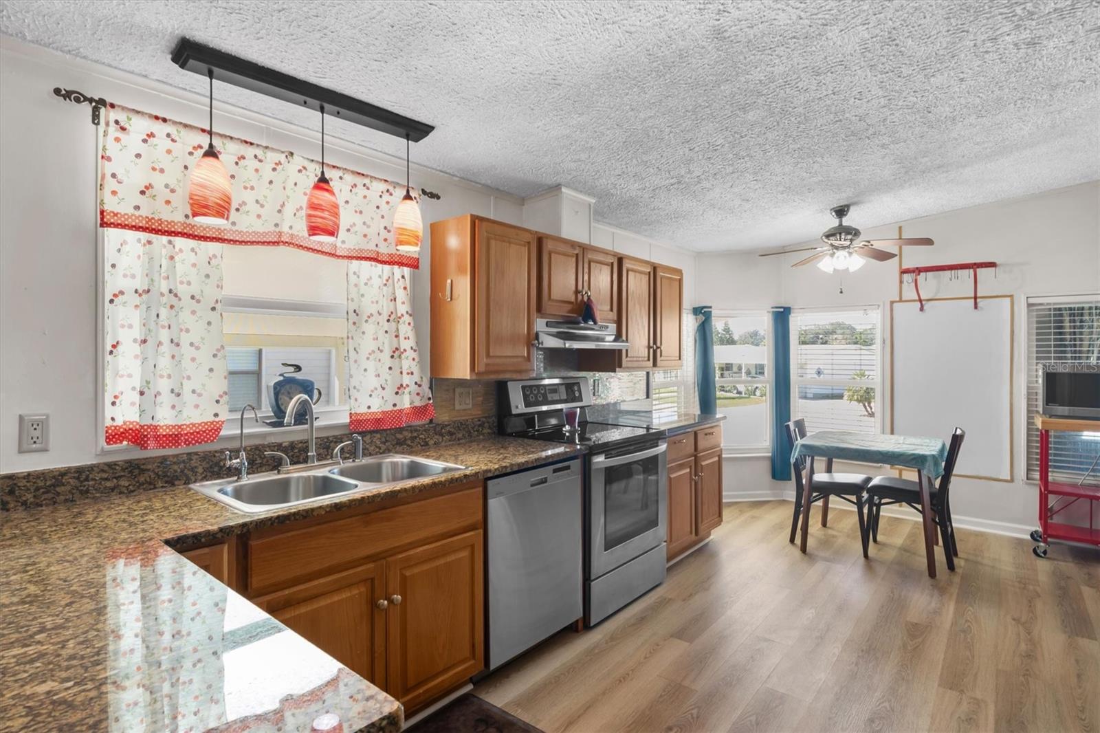 Image 12 of 37 For 293 Edgewood Boulevard