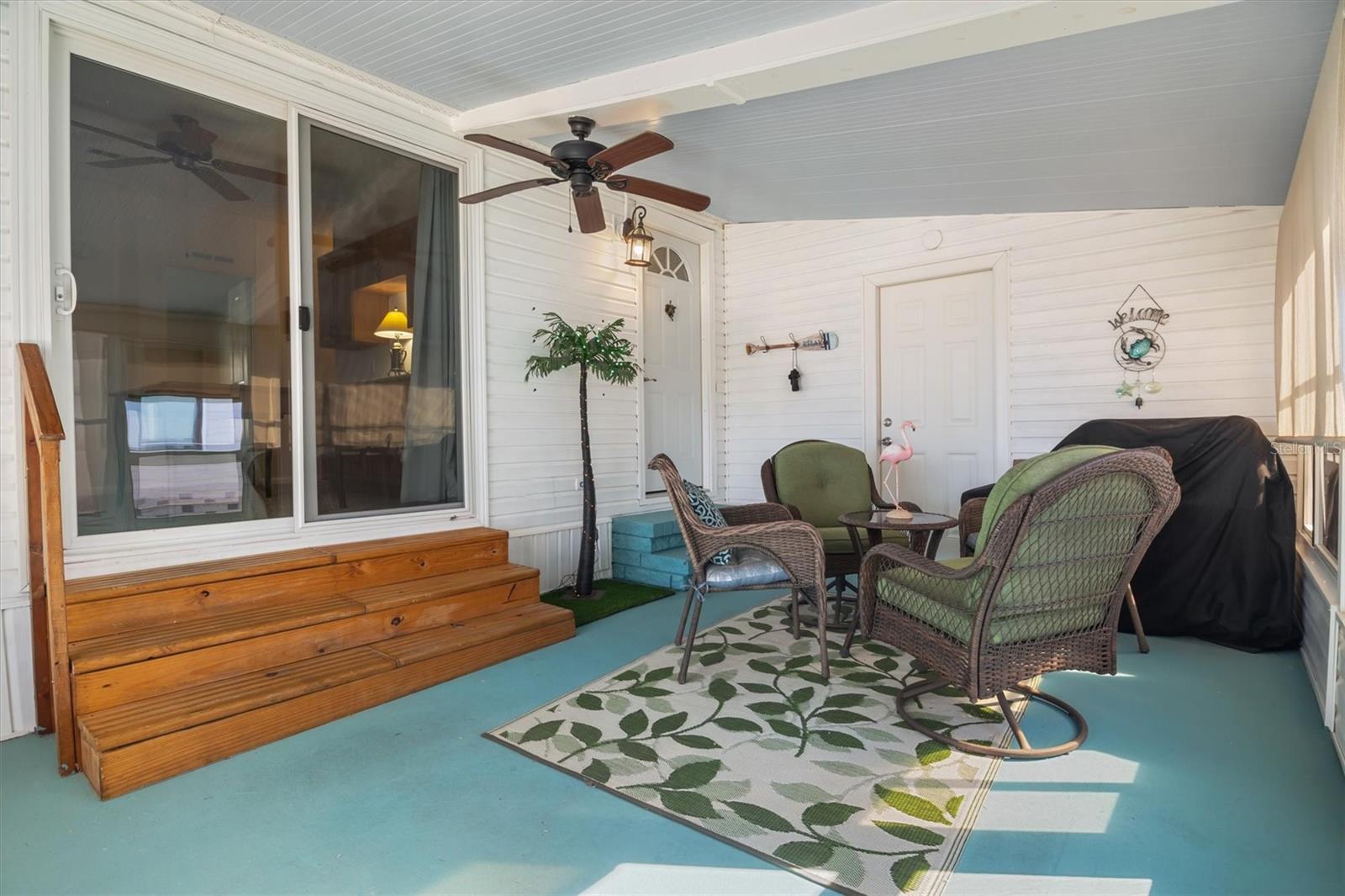 Image 23 of 37 For 293 Edgewood Boulevard