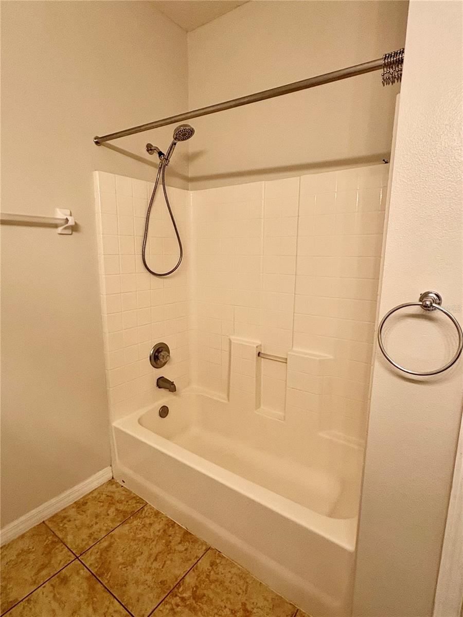 Image 17 of 27 For 3108 Dasha Palm Drive