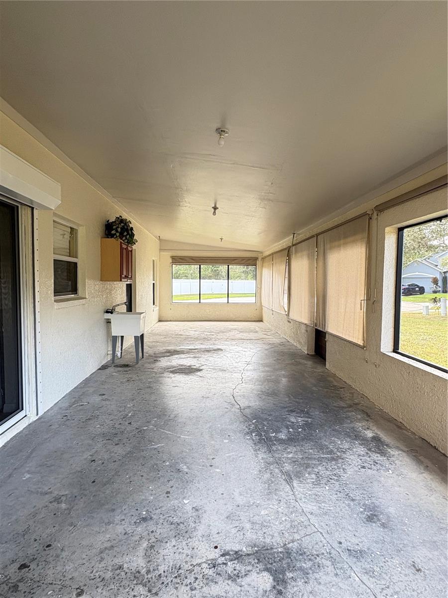 Image 24 of 27 For 3108 Dasha Palm Drive