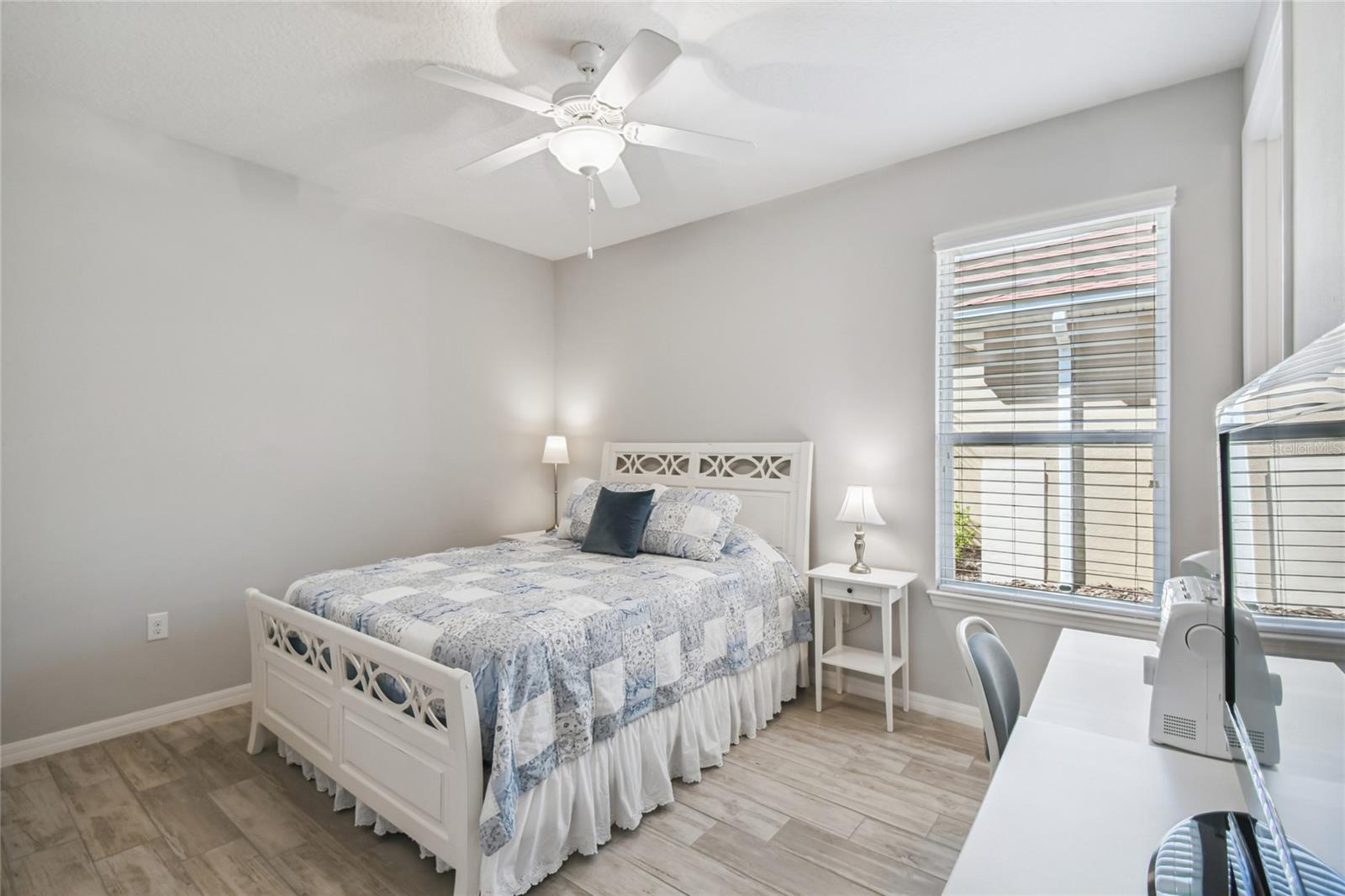 Image 36 of 67 For 461 Treviso Dr