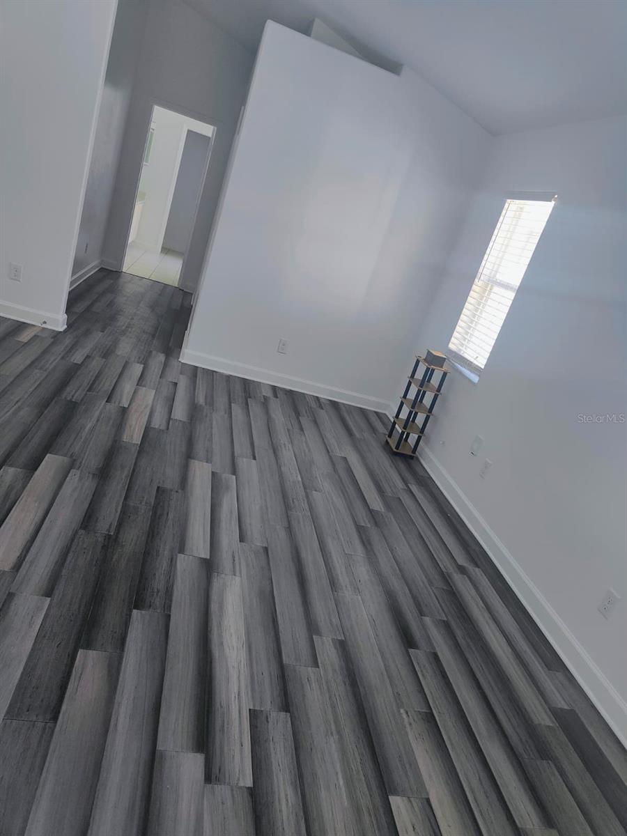 Image 26 of 48 For 3045 Lazlo Lane