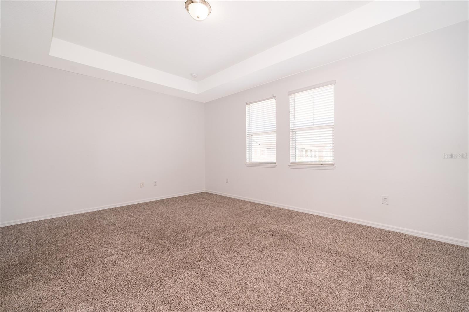 Image 14 of 28 For 15217 Willow Arbor Circle 94