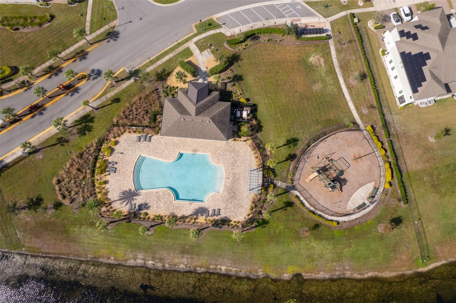 Image 26 of 28 For 15217 Willow Arbor Circle 94