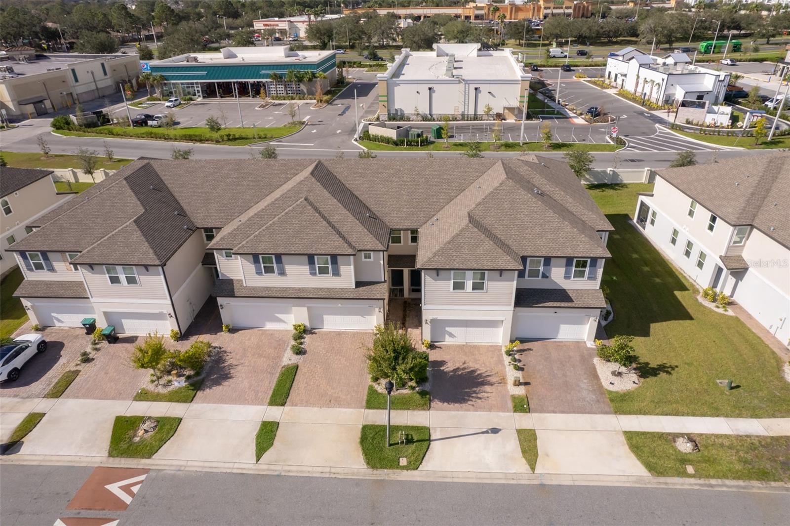 Image 28 of 28 For 15217 Willow Arbor Circle 94