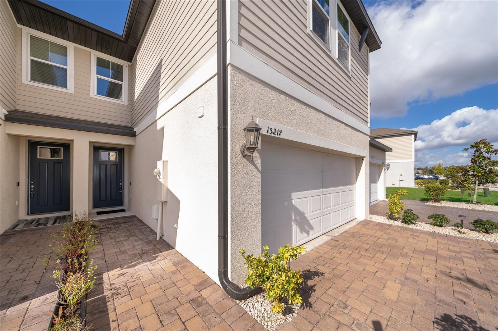 Image 3 of 28 For 15217 Willow Arbor Circle 94