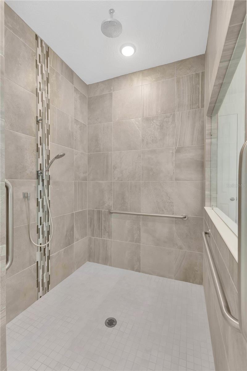 Image 18 of 43 For 3273 Wauseon Drive