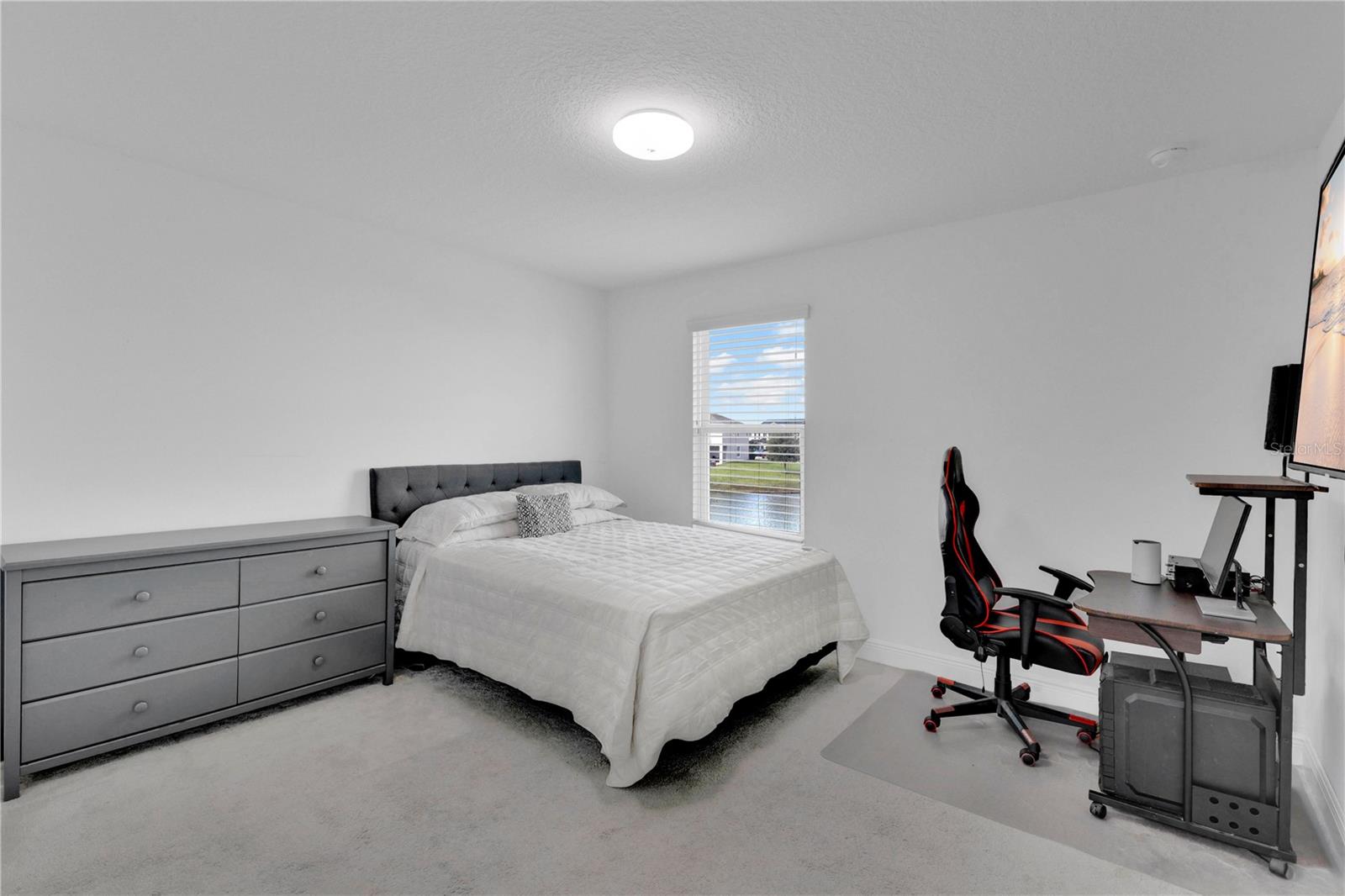 Image 21 of 43 For 3273 Wauseon Drive