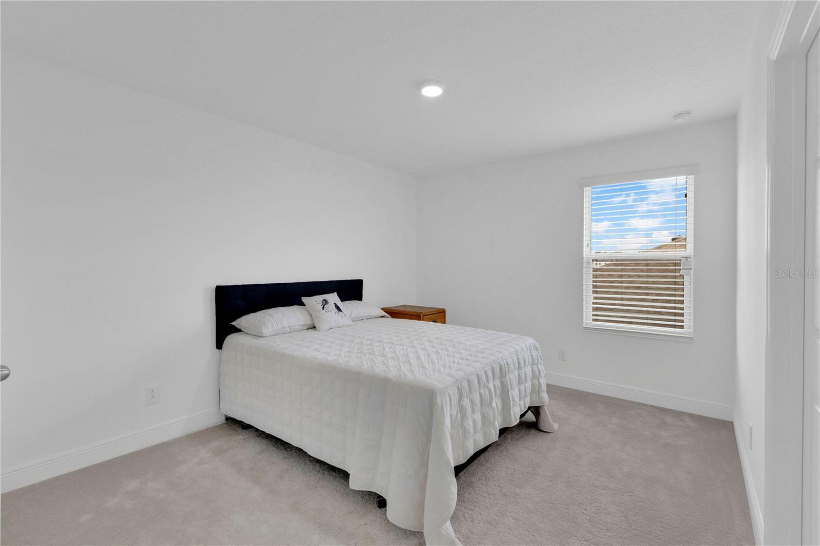 Image 24 of 43 For 3273 Wauseon Drive