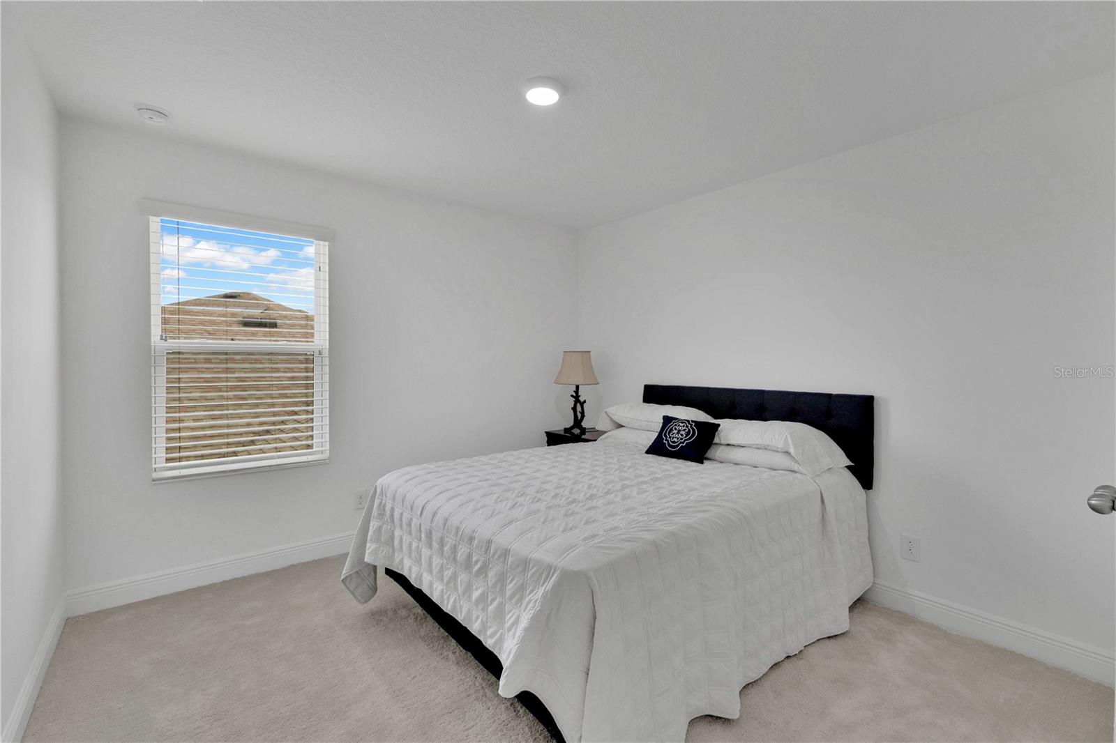 Image 27 of 43 For 3273 Wauseon Drive