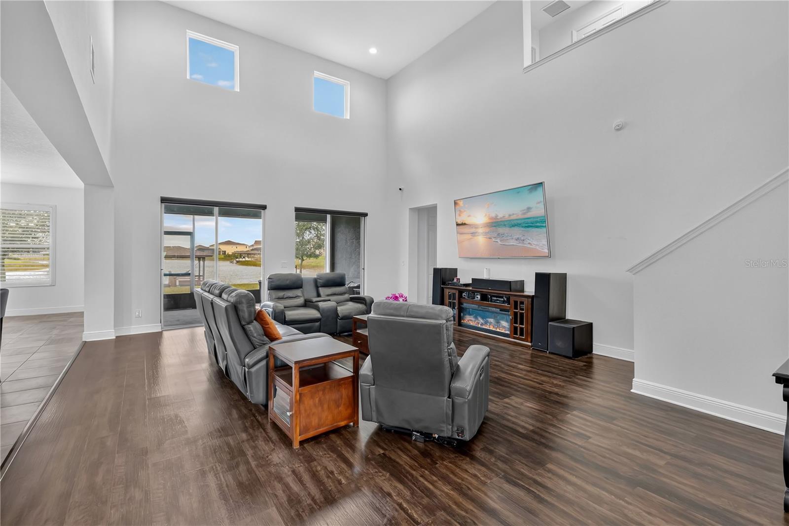 Image 5 of 43 For 3273 Wauseon Drive