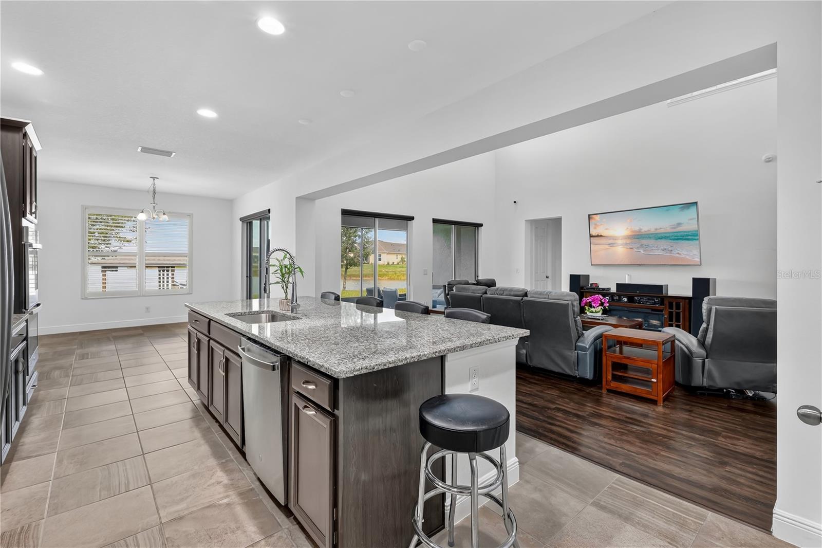 Image 9 of 43 For 3273 Wauseon Drive