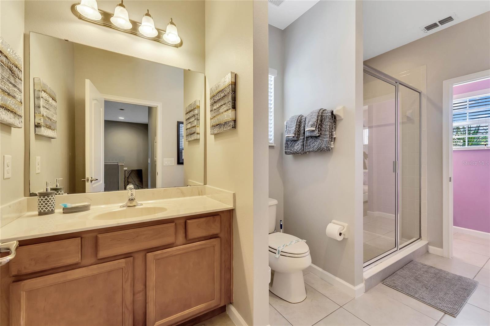 Image 19 of 33 For 4348 Acorn Court